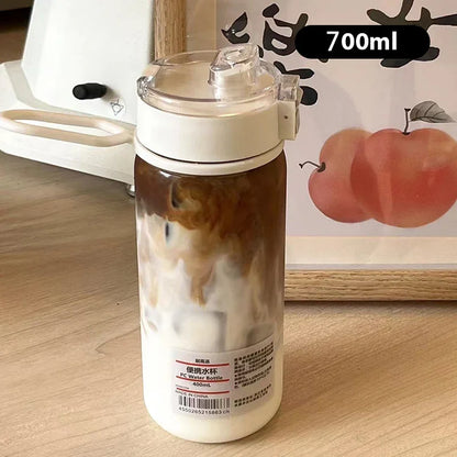 Botella de Agua Transparente